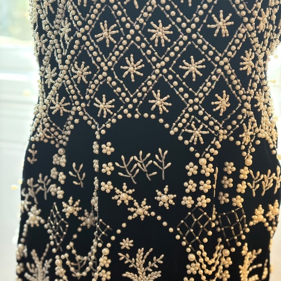 ONE of a KIND ELEGANT PARIS BLACK VELVET- PEARL BEADED GOWN - Picture 7 of 16